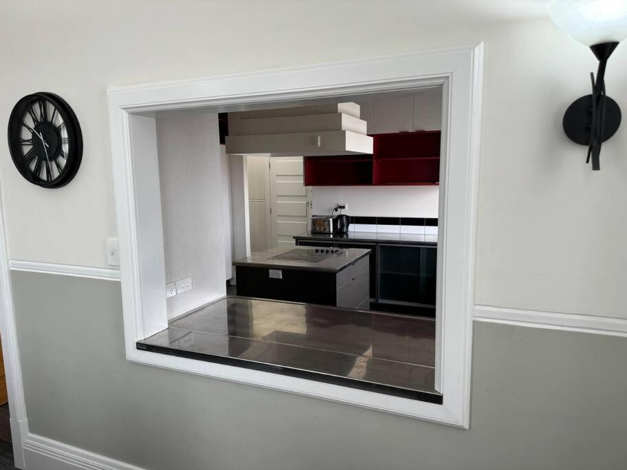 4 Large Bedroom Apartment In The City Hastings Exterior photo